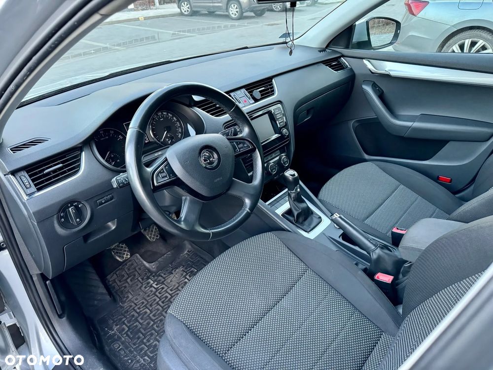 Skoda Octavia 1.4 TSI Ambition - 5