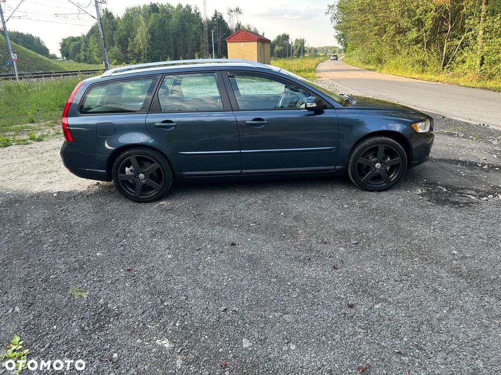 Volvo V50 2.0 Momentum - 13