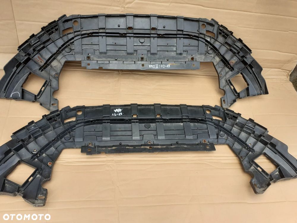 V40 osłona pod zderzak płyta - 1