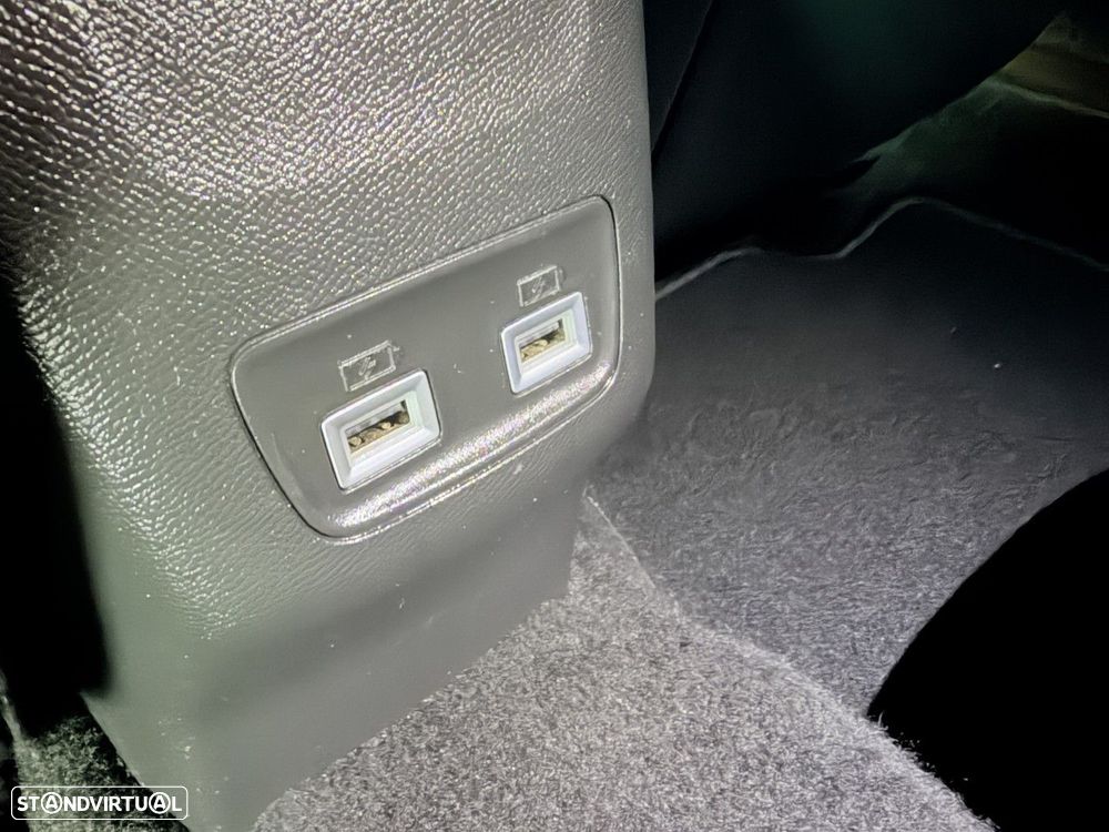 Peugeot e-2008 50 kWh Allure Pack - 19