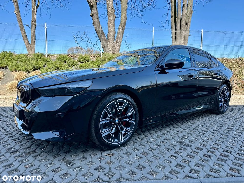 BMW Seria 5 520d xDrive mHEV - 2