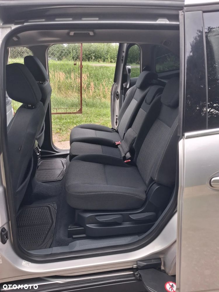 Ford C-MAX - 24