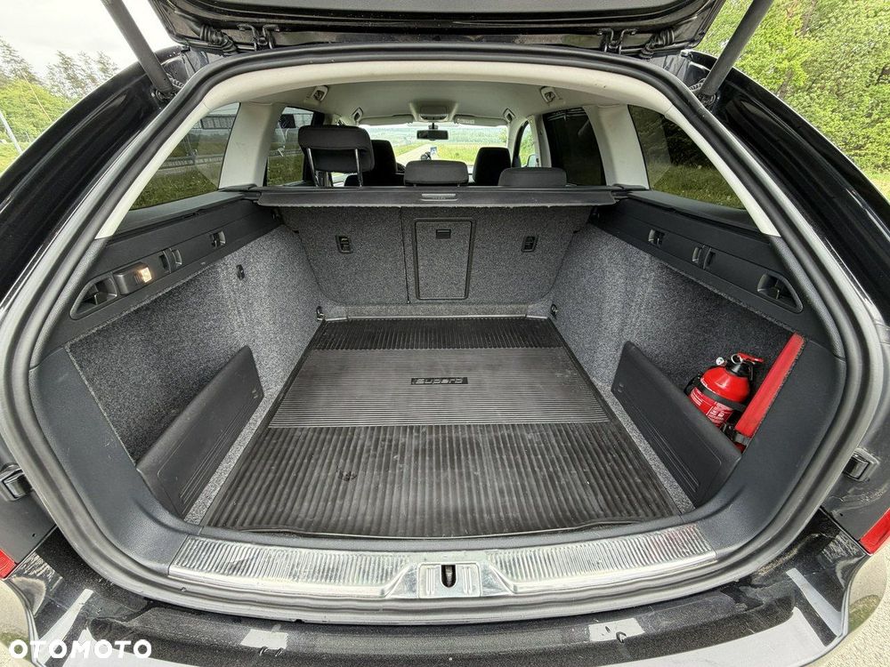 Skoda Superb - 16