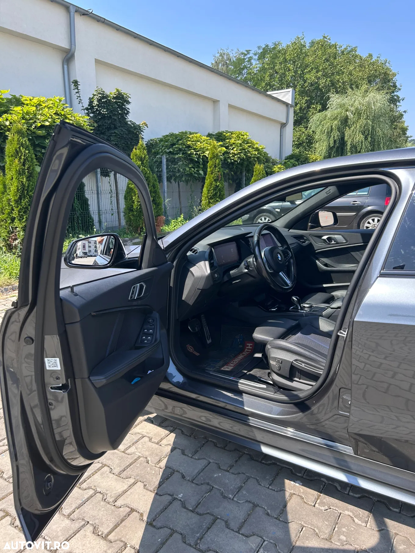 BMW Seria 1 - 25