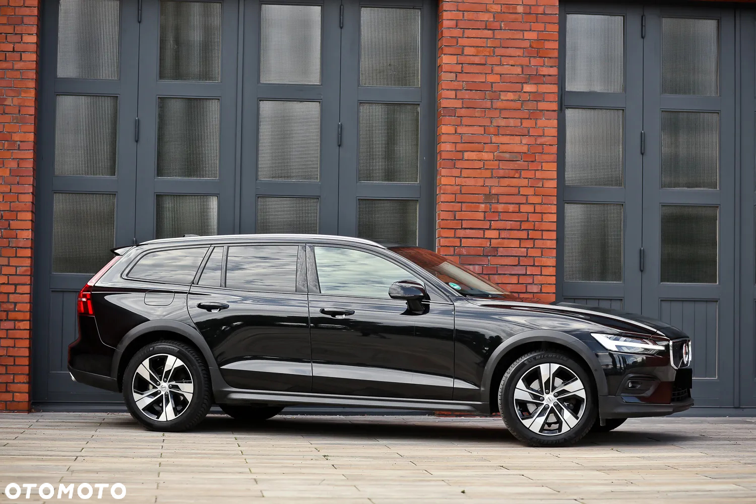 Volvo V60 Cross Country Pro D4 AWD - 3