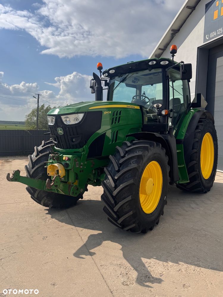 John Deere 6140 R - 9