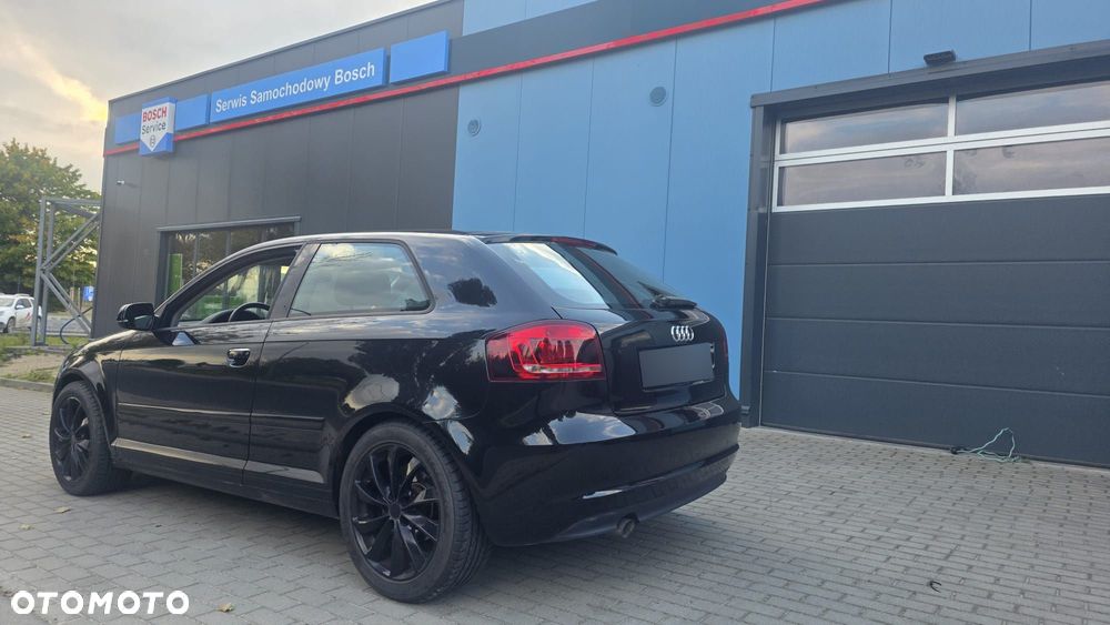 Audi A3 3-drzwiowe 1.6 TDI Ambiente - 6
