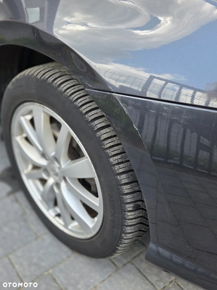 Renault Laguna 2.0 dCi Bose Edition - 10