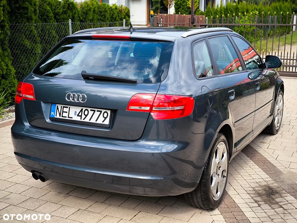 Audi A3 Sportback 1.4 TFSI S tronic Ambition - 4