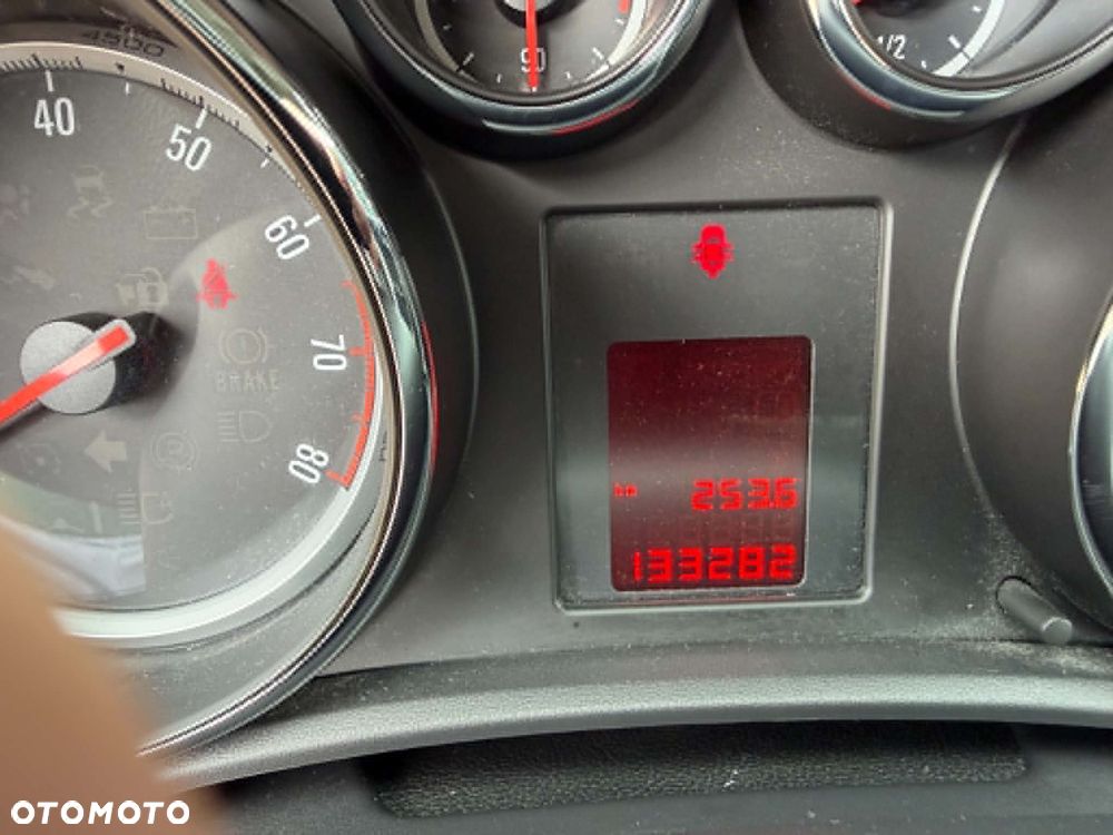 Opel Astra - 16