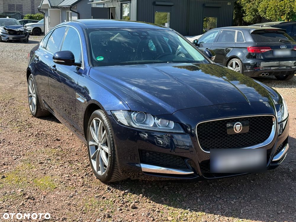 Jaguar XF 2.0 i4D Prestige - 1
