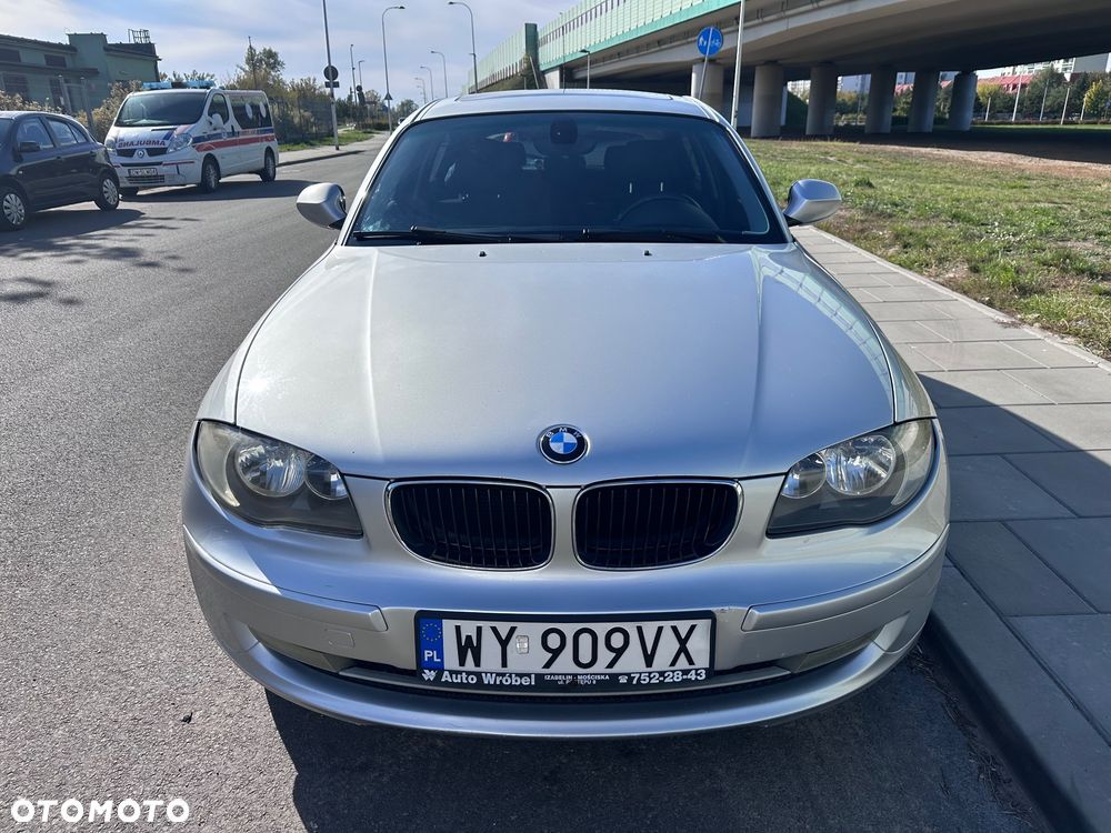 BMW Seria 1 - 1