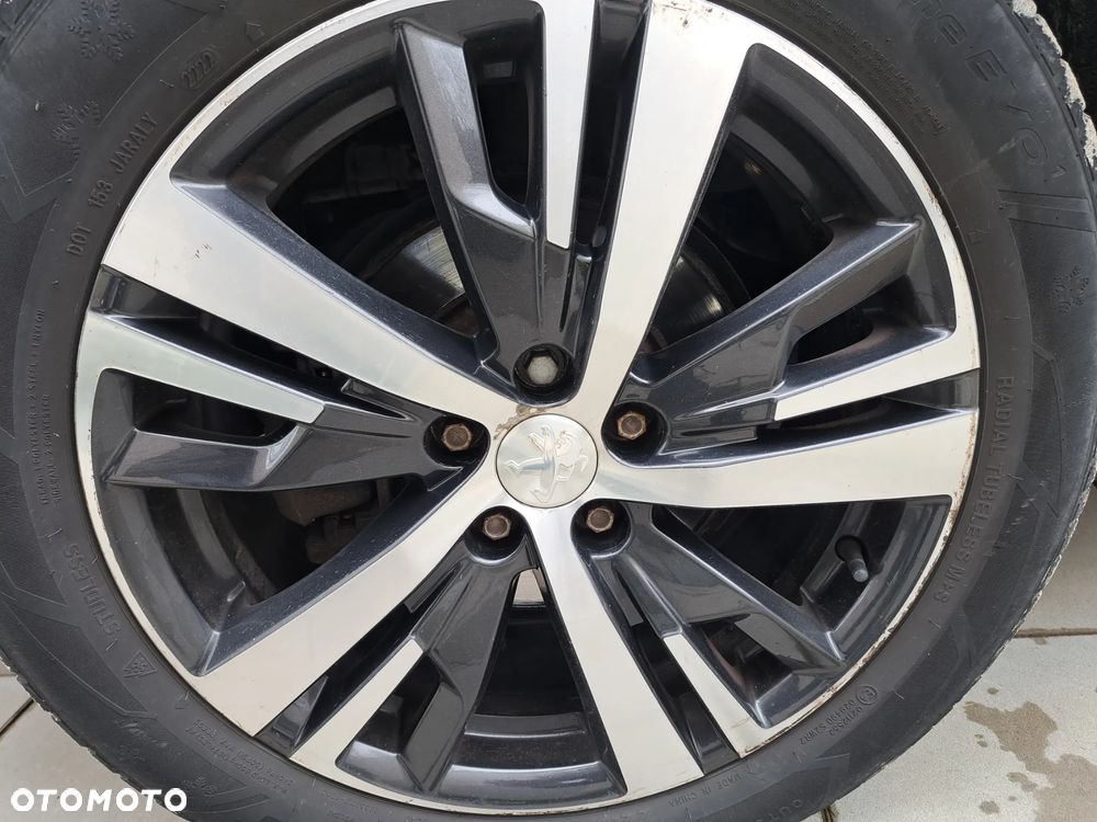 Peugeot 5008 1.5 BlueHDi Allure S&S EAT8 - 12
