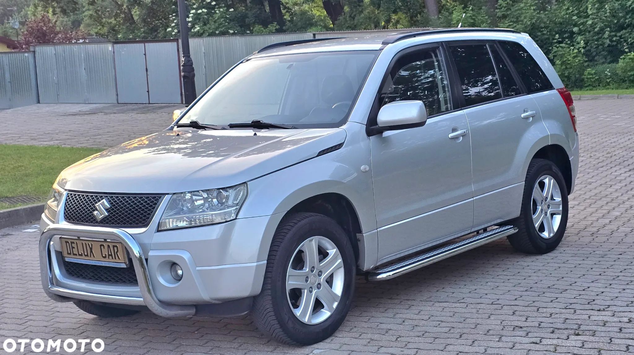 Suzuki Grand Vitara 2.0 De Luxe - 1