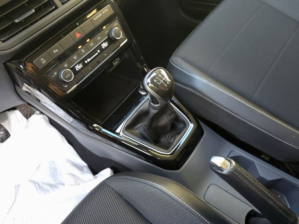 Volkswagen T-Cross 1.0 TSI United - 18