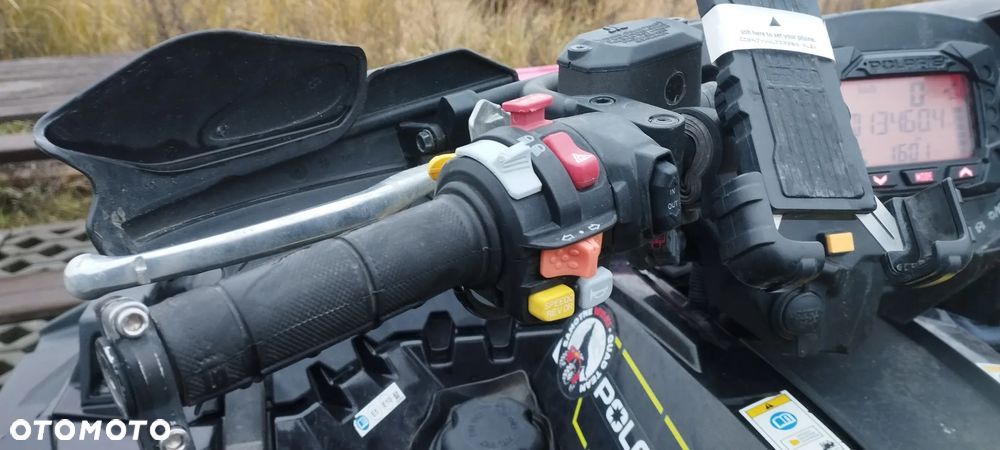 Polaris Sportsman - 10