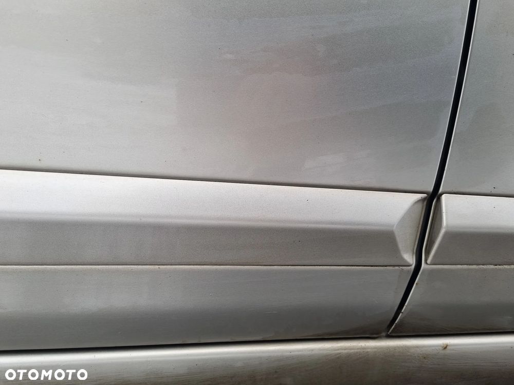 HONDA CIVIC VIII 8 06-11 2008 r. SEDAN YR-566M drzwi prawy tył PT * - 4