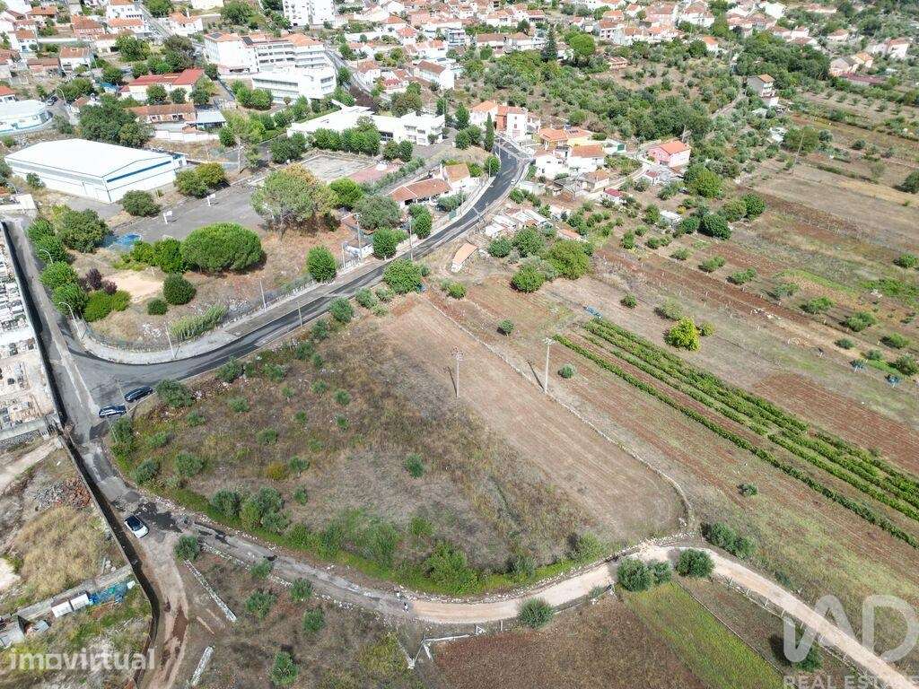 Terreno em Mira de Aire - Grande imagem: 5/25