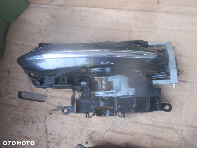 BMW 5 F10 F11 KLAMKA DRZWI PRAWY PRZÓD KEYLESS CZARNA B90 - 1