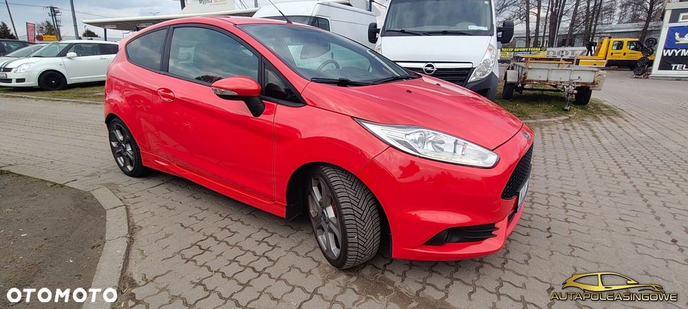 Ford Fiesta - 4