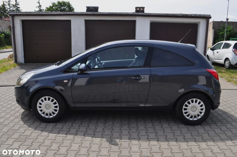 Opel Corsa 1.4 16V Enjoy - 4