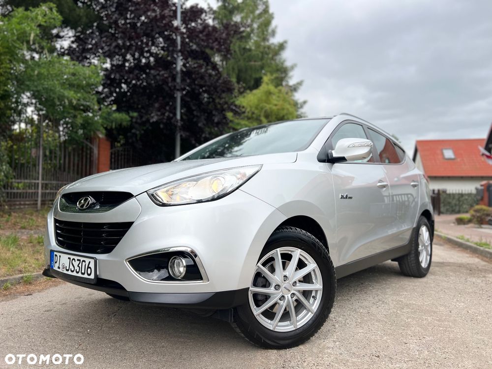 Hyundai ix35 blue 1.6 2WD Finale Gold - 3
