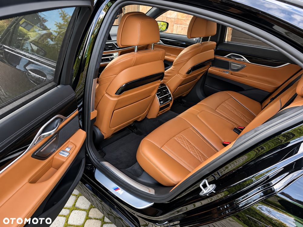 BMW Seria 7 750d xDrive - 37