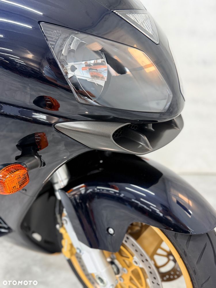 Kawasaki ZXR - 13