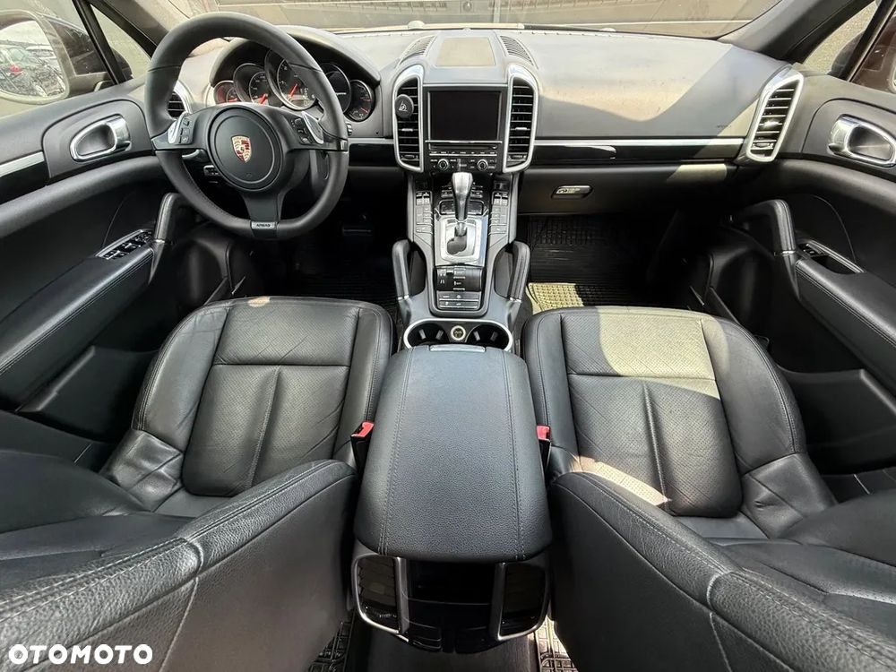 Porsche Cayenne Diesel Platinum Edition - 17