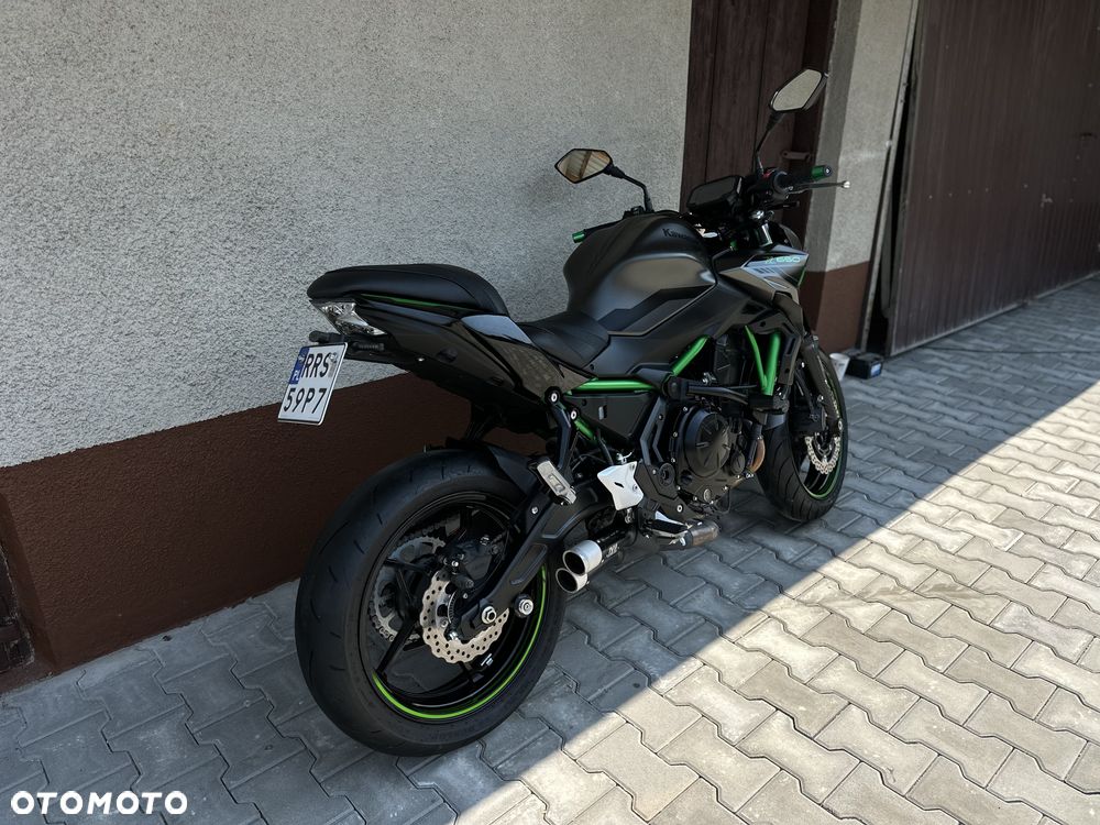Kawasaki Z 650 - 23