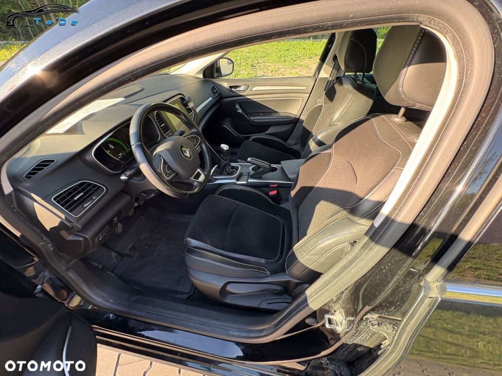 Renault Megane ENERGY TCe 130 Start & Stop Paris - 18