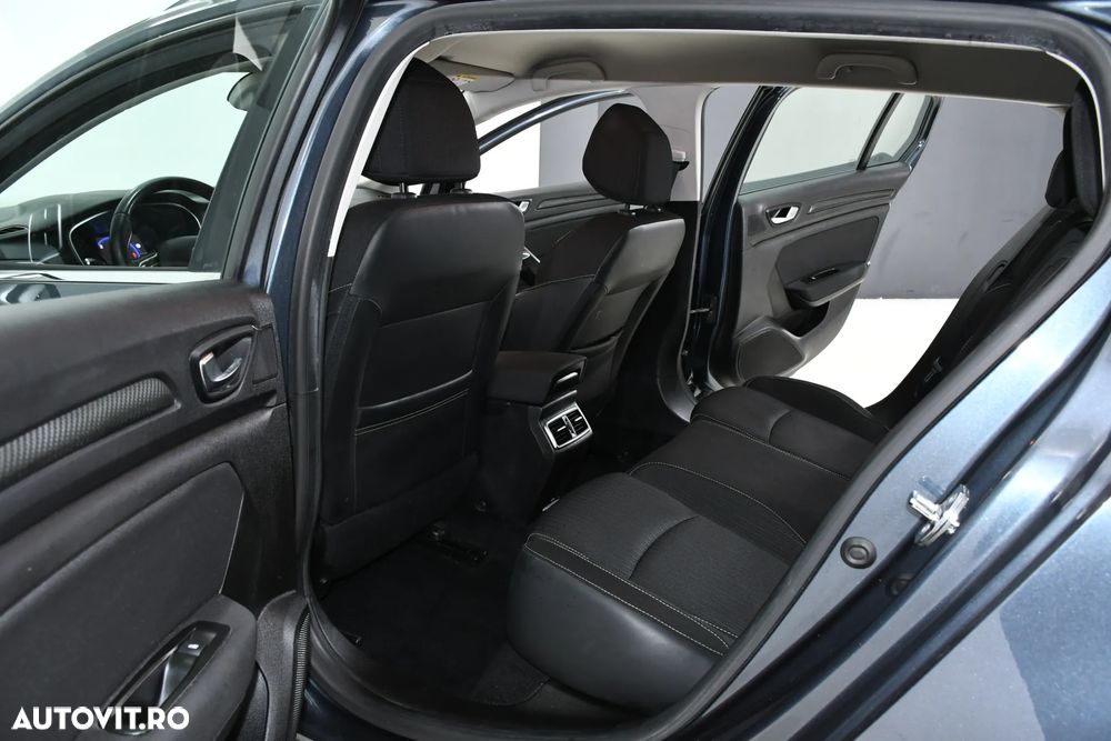 Renault Megane BLUE dCi 115 BUSINESS EDITION - 14