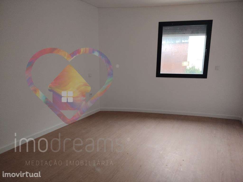 Apartamento T2 com Terraço em Esgueira, Aveiro - Grande imagem: 3/5