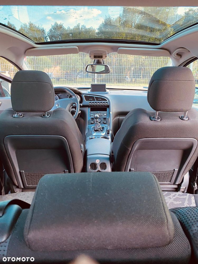 Peugeot 3008 155 THP Allure - 9