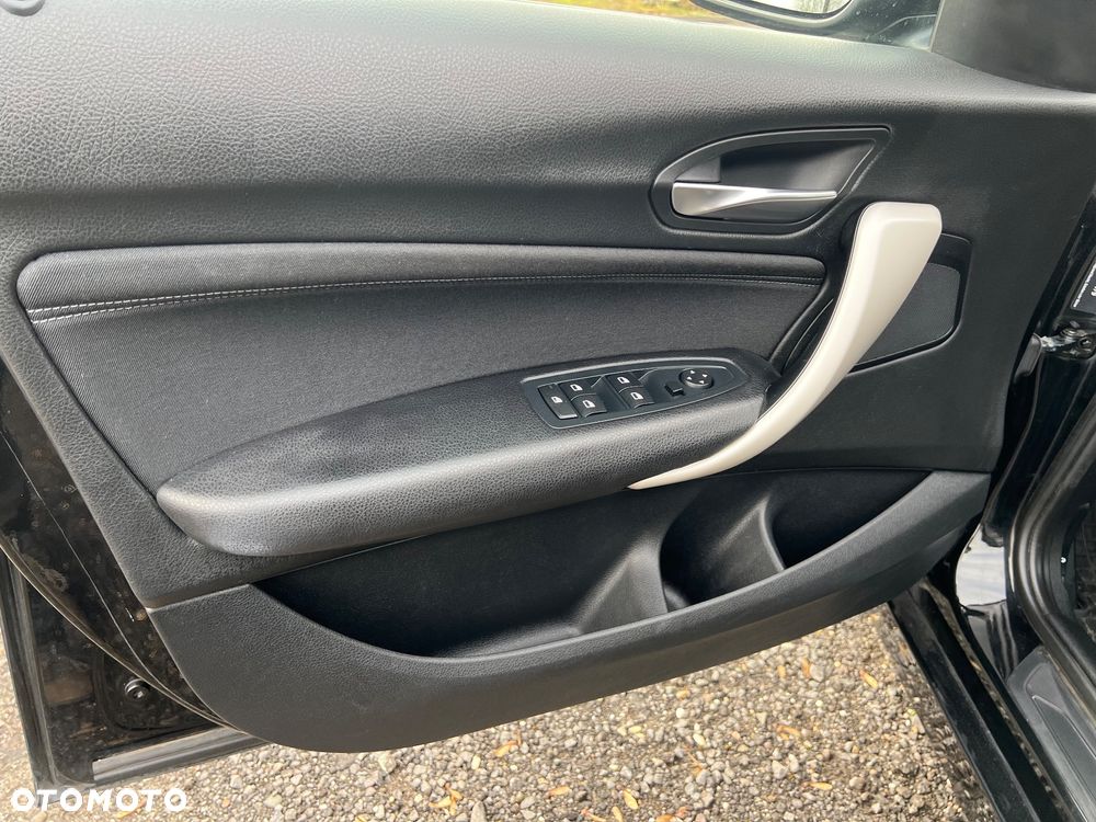BMW Seria 1 118d Edition M Sport Shadow - 11