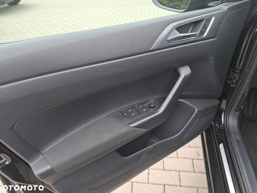 Volkswagen Taigo - 10