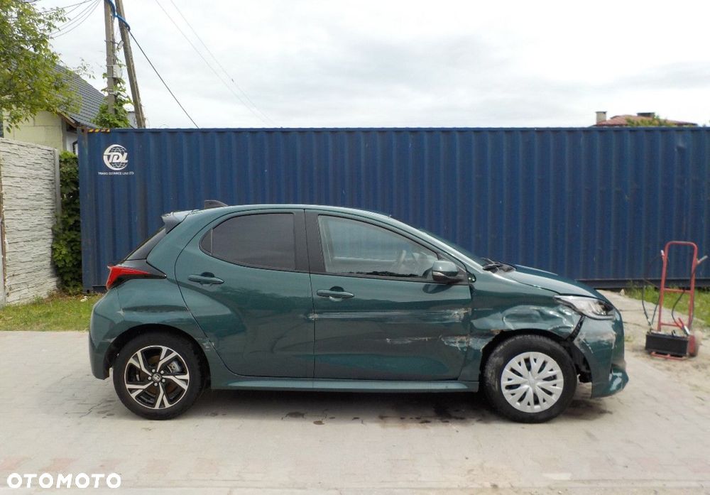 Toyota Yaris - 11