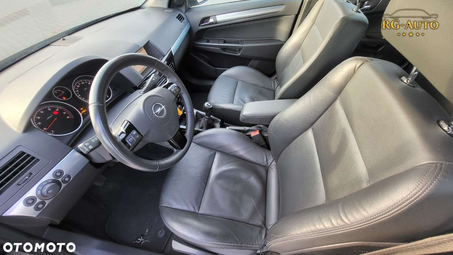 Opel Astra - 26