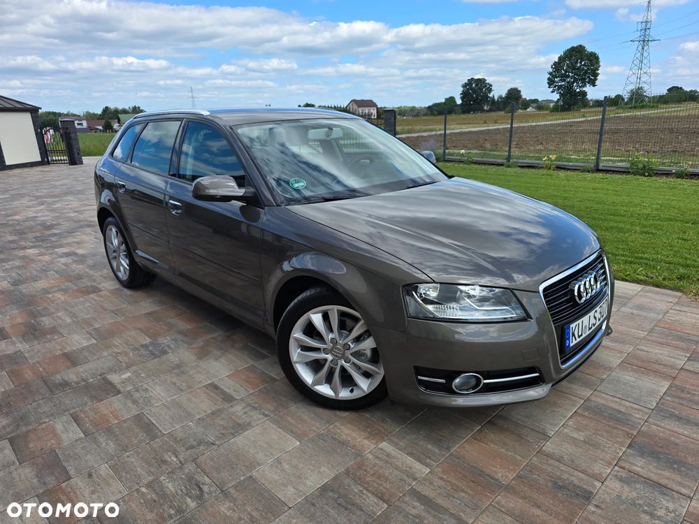 Audi A3 Sportback 2.0 TDI Ambiente - 2
