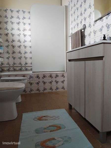 Casa T2 excelente localização - Grande imagem: 2/7