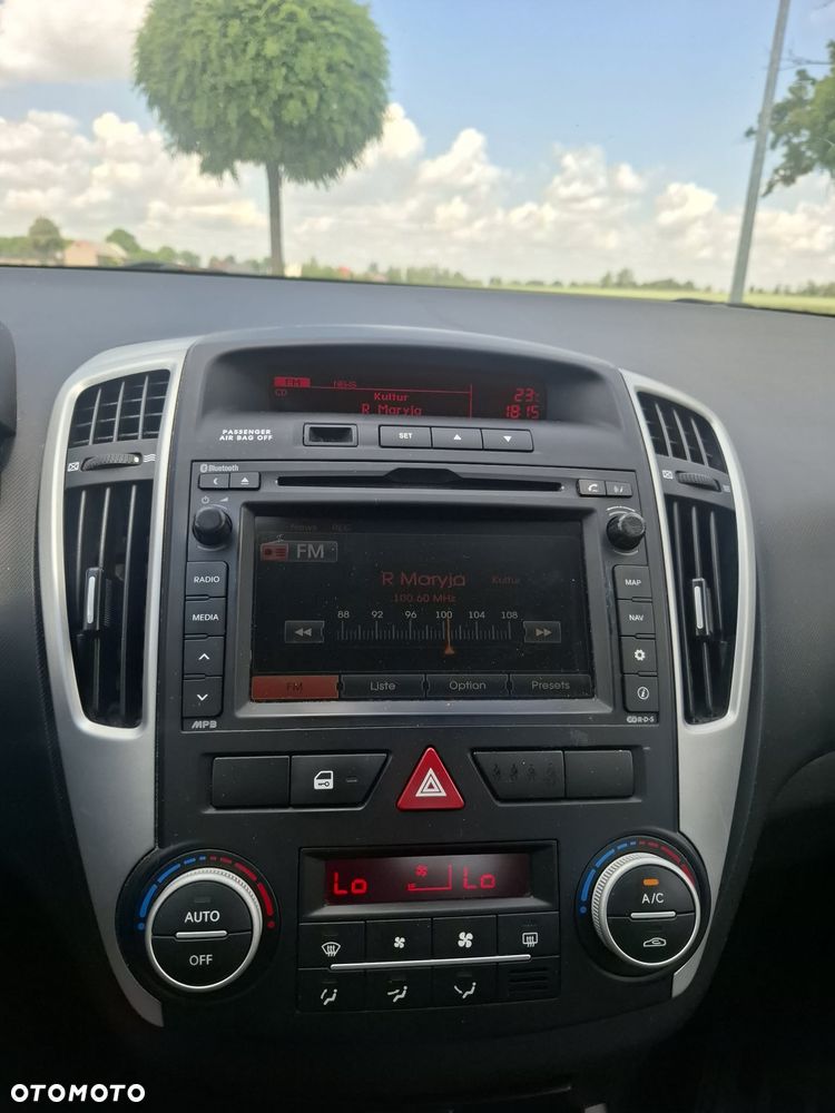 Kia Ceed - 6