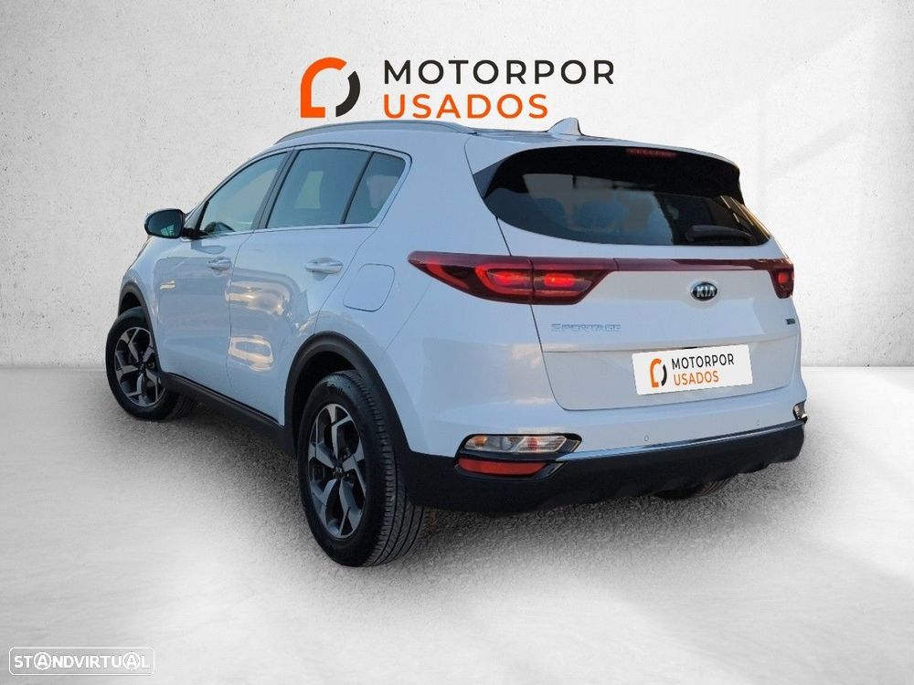 Kia Sportage 1.6 CRDI ISG MHEV Drive - 6