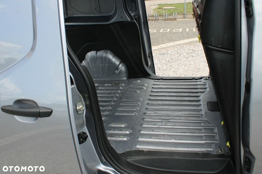 Opel Combo - 26