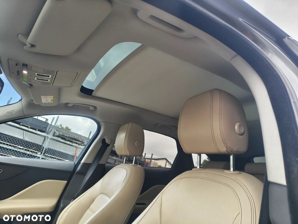 Jaguar F-Pace 2.0 i4D AWD Prestige - 15