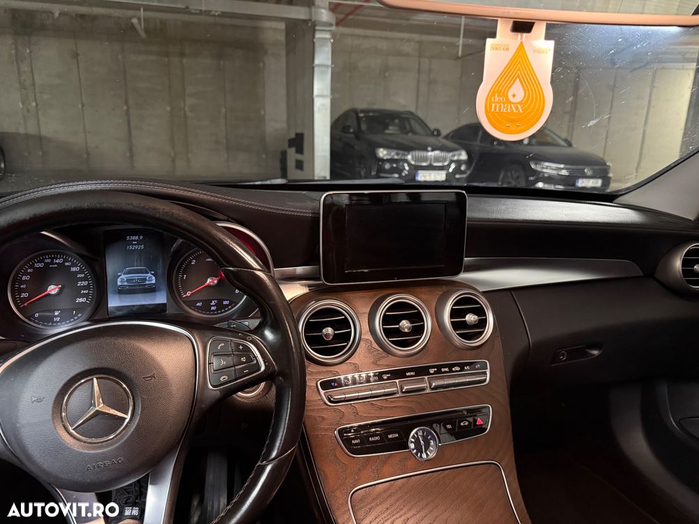 Mercedes-Benz C - 7