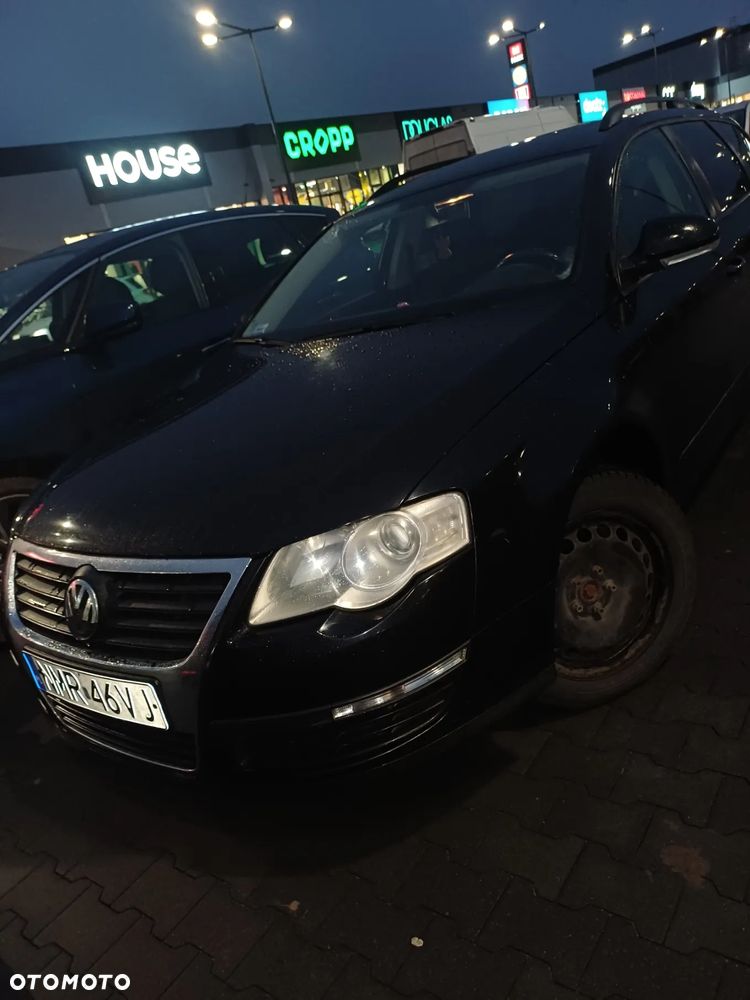 Volkswagen Passat 1.9 TDI Comfortline - 1