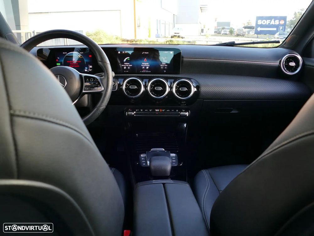 Mercedes-Benz A 250 e Style Plus - 37