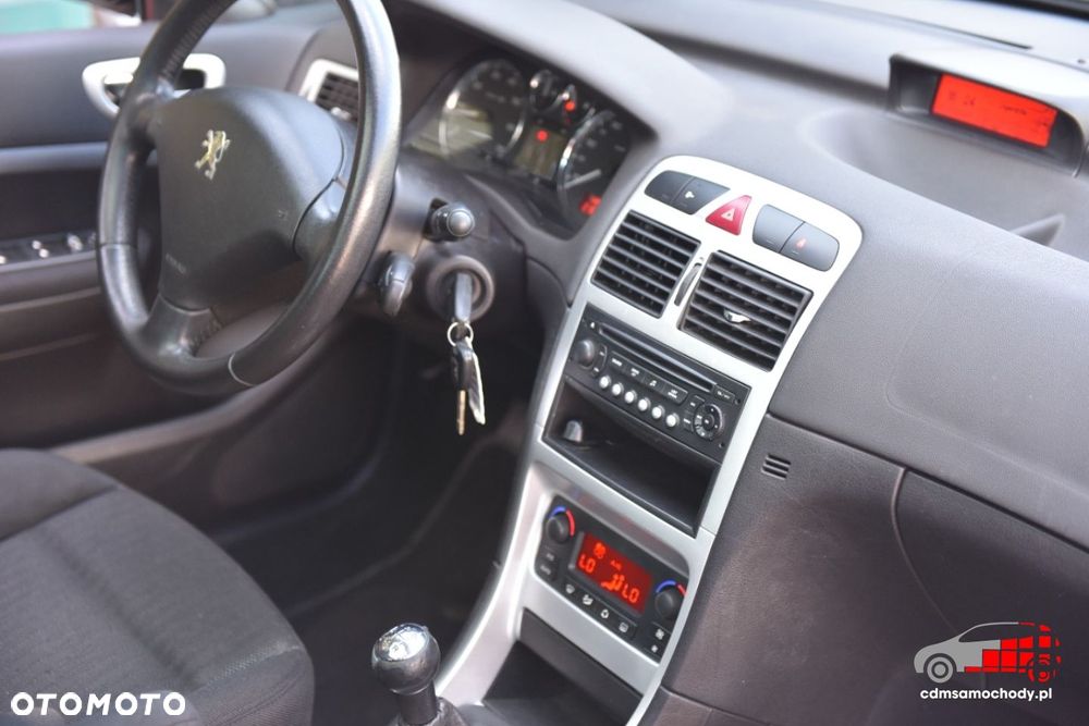Peugeot 307 - 24