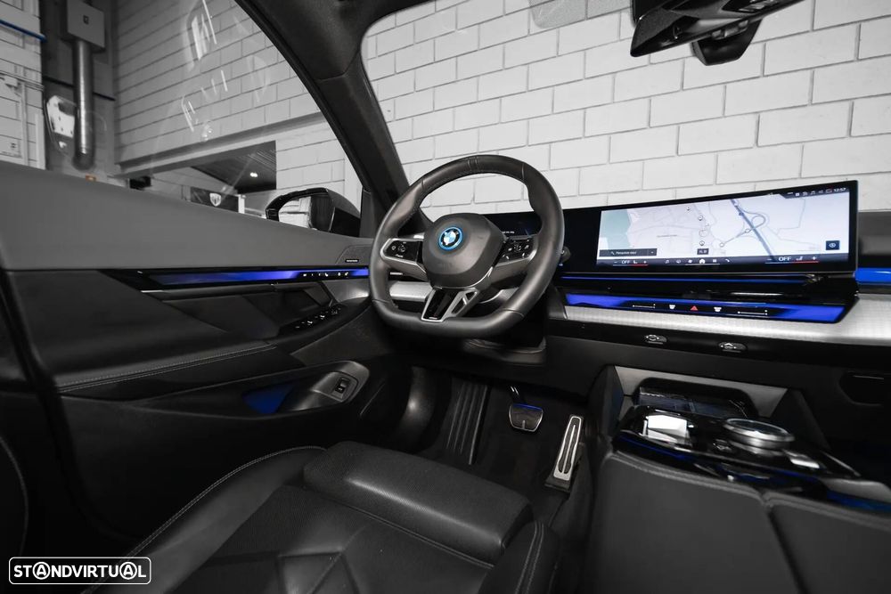 BMW 530 e xDrive Pack Desportivo M Pro - 49