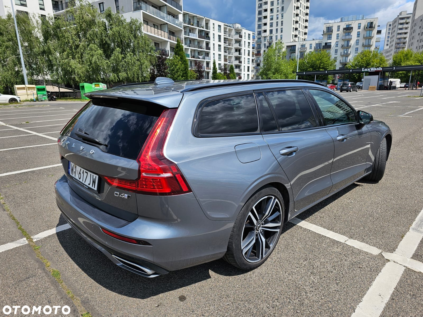 Volvo V60 D4 AWD R-Design - 7